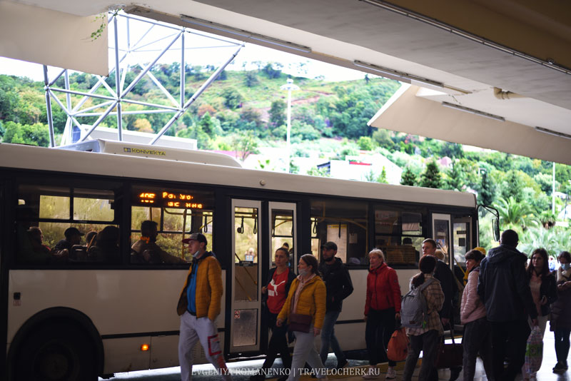 ostanovka-avtobusov-aeroport-sochi