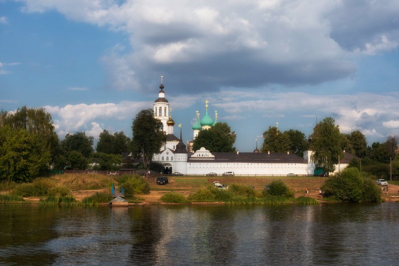 tolgskii-monastir-v-yaroslavle-ekskursii