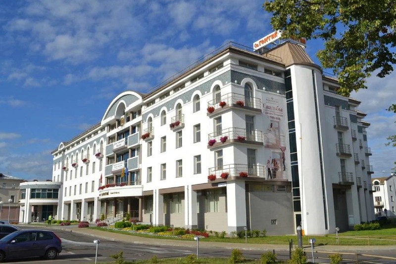 azimut-otel-yaroslavl-foto