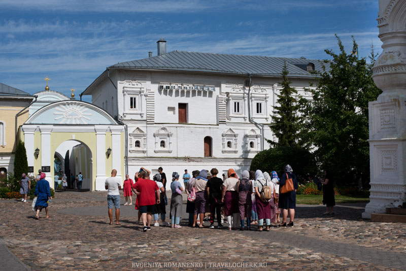 ipatievskii-monastir-kostroma